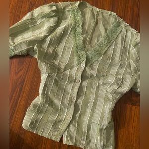 vintage coquette ruffled lace top